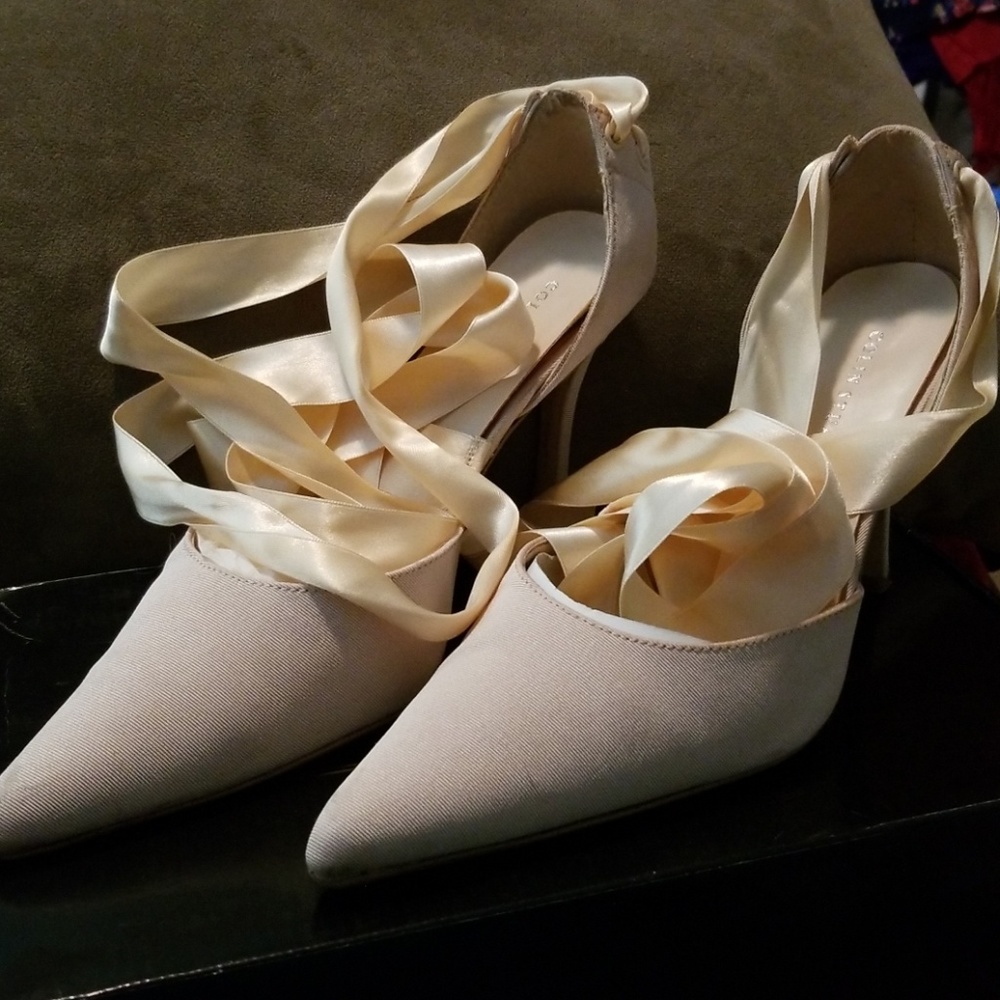 COLLIN STUART STILLETOE ESPADRILLES